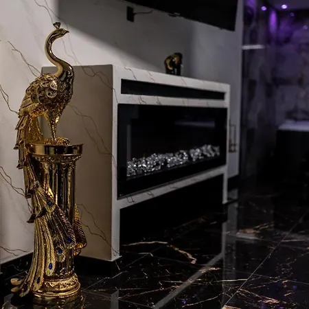 Angel Apartment *